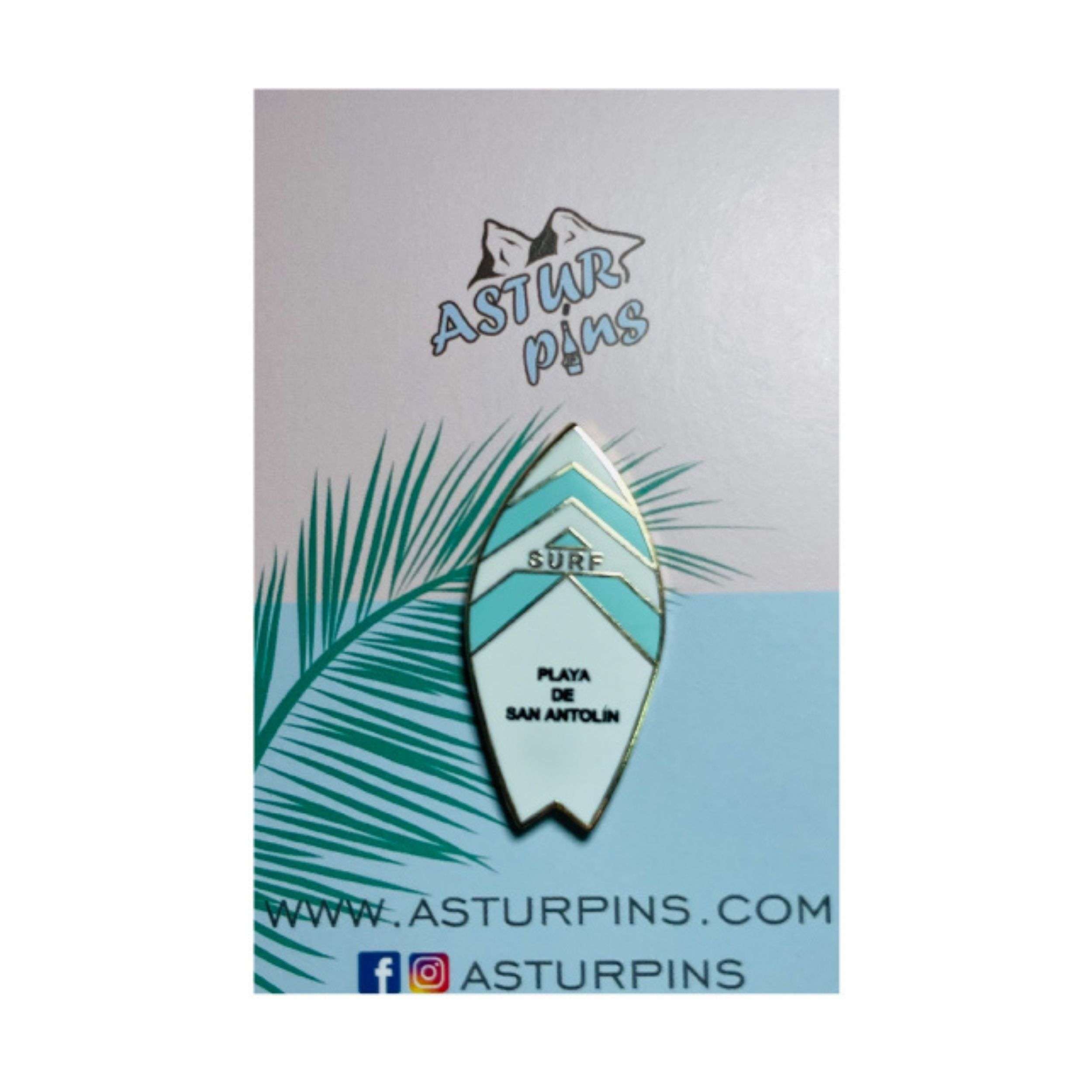 PIN TABLA SURF AZUL PLAYA DE SAN ANTOLIN LLANES ASTURIAS